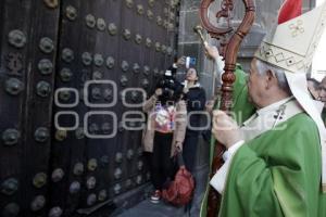 CATEDRAL . ACTO DE DESAGRAVIO