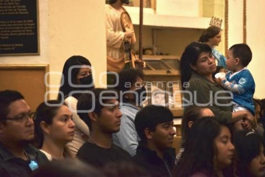 TLAXCALA . MISA . CUBREBOCAS