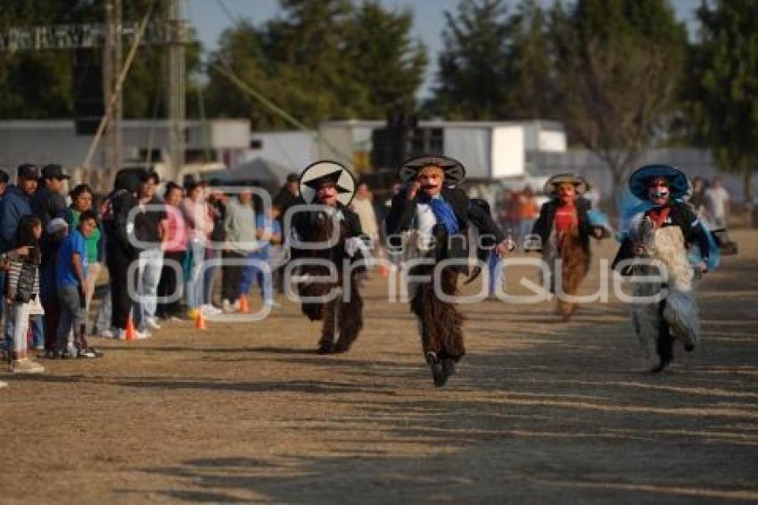 TLAXCALA . CARRERA DE CHIVARRUDOS
