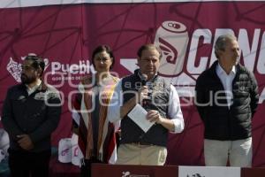 AYUNTAMIENTO . CANCHAS X LATAS