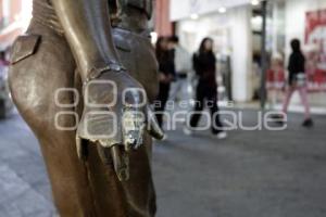 CENTRO HISTÓRICO . ESCULTURA