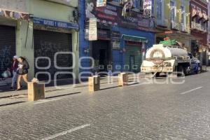 PARQUÍMETROS . APARCADO DE CAJONES