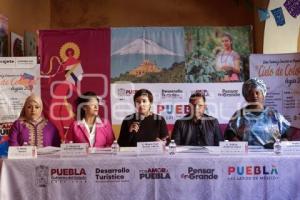 TURISMO . CIELO DE COLORES