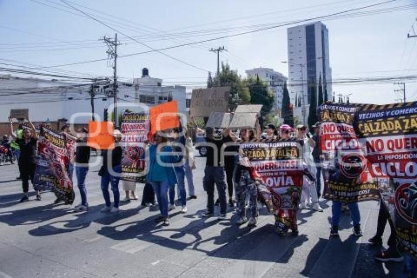 MANIFESTACIÓN CALZADA ZAVALETA