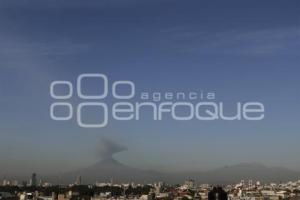 VOLCÁN POPOCATÉPETL . FUMAROLA