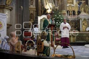 MISA DOMINICAL . CATEDRAL