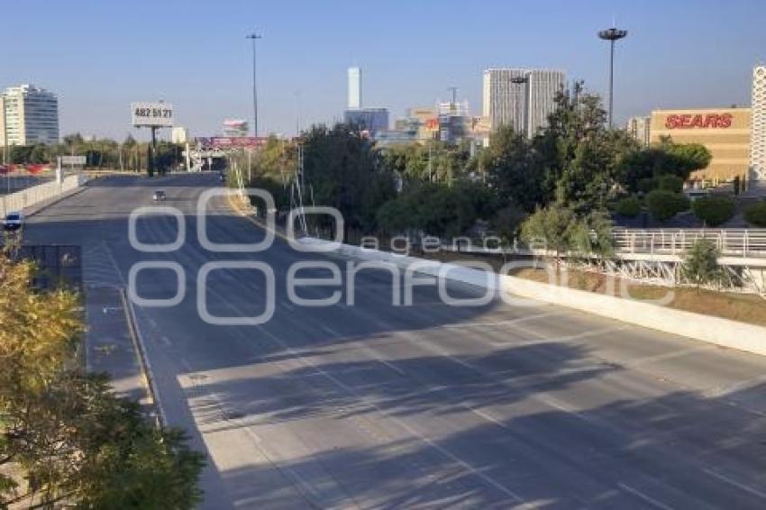 VÍA ATLIXCÁYOTL . TRÁFICO