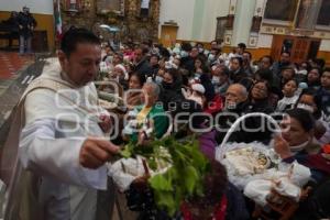 TLAXCALA . BENDICIÓN NIÑOS DIOS