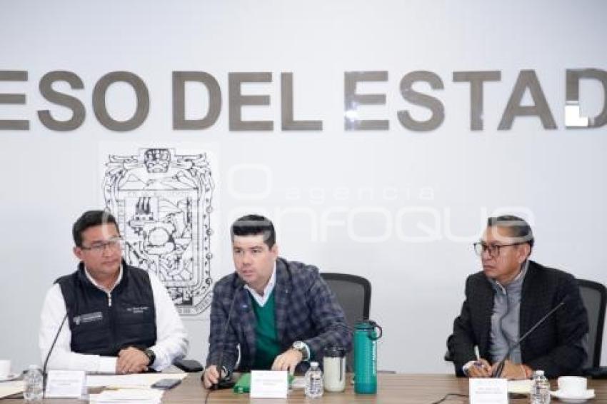 CONGRESO . RUEDA DE PRENSA