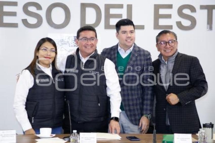 CONGRESO . RUEDA DE PRENSA