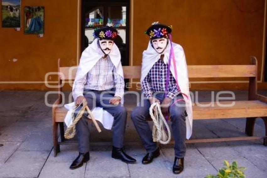 TETELA . HUEHUE DE CHIRRION