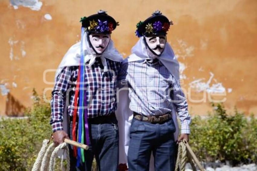 TETELA . HUEHUE DE CHIRRION