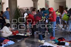 TLAXCALA . TIANGUIS TRUEQUE ROPA