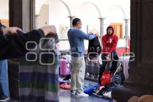 TLAXCALA . TIANGUIS TRUEQUE ROPA