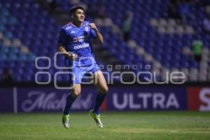 FÚTBOL . CRUZ AZUL VS VANCOUVER