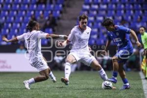FÚTBOL . CRUZ AZUL VS VANCOUVER