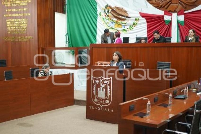 TLAXCALA . CONGRESO