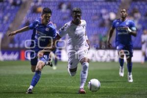 FÚTBOL . CRUZ AZUL VS VANCOUVER
