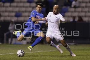 FÚTBOL . CRUZ AZUL VS VANCOUVER
