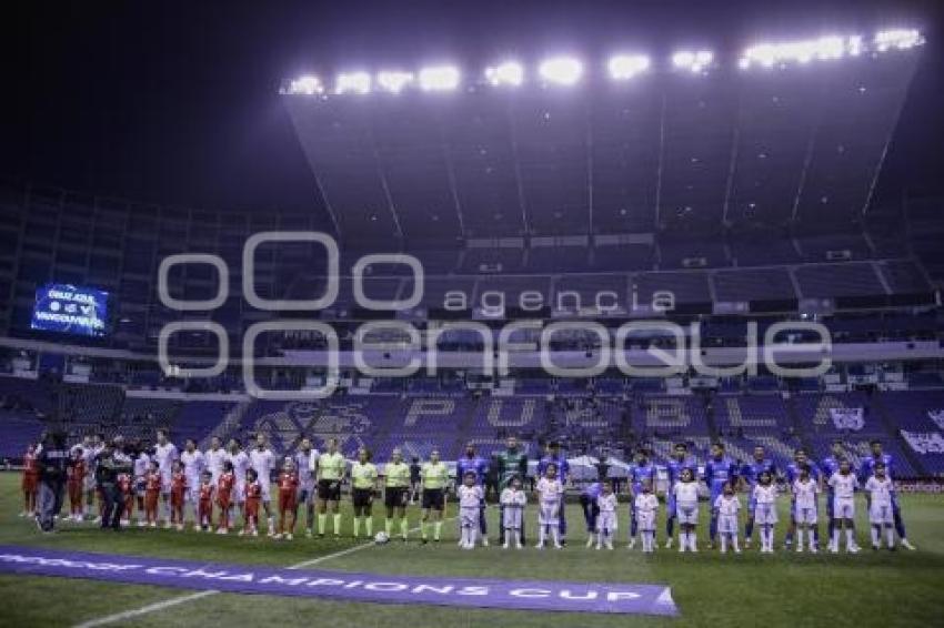 FÚTBOL . CRUZ AZUL VS VANCOUVER
