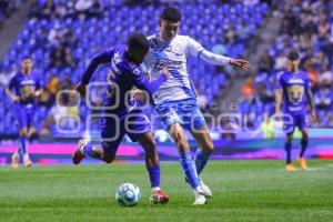 FÚTBOL . CLUB PUEBLA VS PUMAS