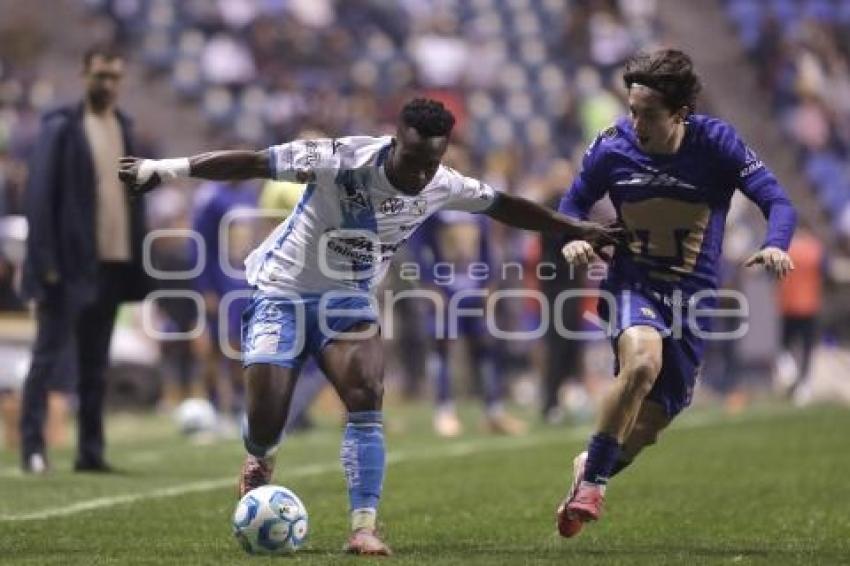 FÚTBOL . CLUB PUEBLA VS PUMAS
