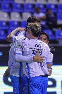 FÚTBOL . CLUB PUEBLA VS PUMAS