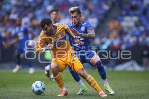 FÚTBOL . CRUZ AZUL VS TIGRES