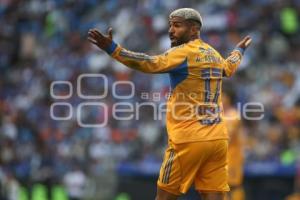 FÚTBOL . CRUZ AZUL VS TIGRES