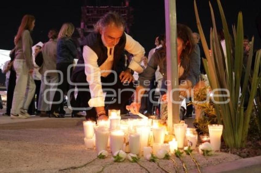 HOMENAJE . SALA EL DESPECHO