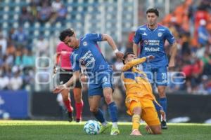 FÚTBOL . CRUZ AZUL VS TIGRES