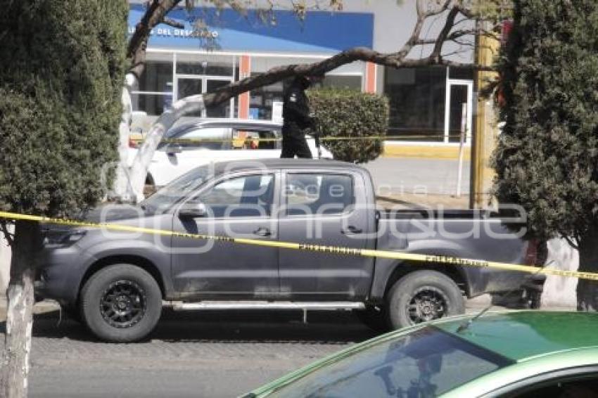 TEXMELUCAN . CADÁVER EN CAMIONETA