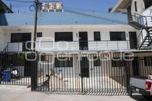 AIRBNB . SALA DE DESPECHO