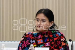 CONGRESO . RUEDA DE PRENSA