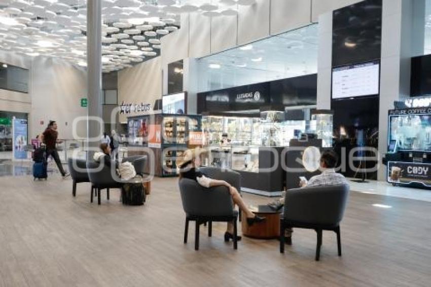 PASEO DESTINO . ESTRELLA ROJA