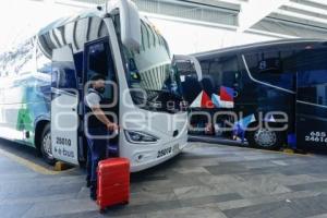 PASEO DESTINO . ESTRELLA ROJA