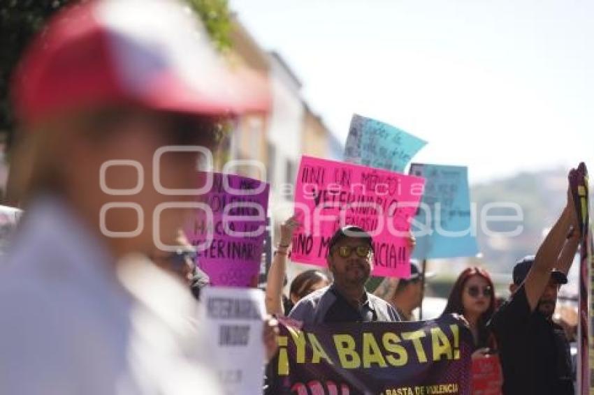 TLAXCALA . MANIFESTACIÓN MÉDICOS VETERINARIOS