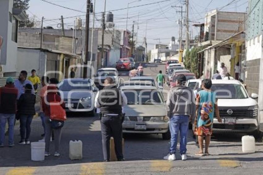 MANIFESTACIÓN . BULEVAR NIÑO POBLANO 