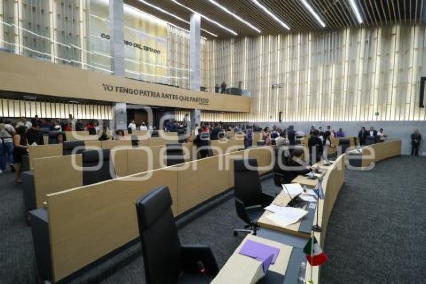 CONGRESO . SESIÓN ORDINARIA