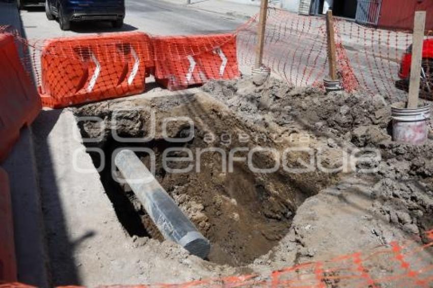 AGUA DE PUEBLA . OBRA DRENAJE
