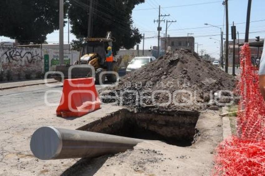 AGUA DE PUEBLA . OBRA DRENAJE