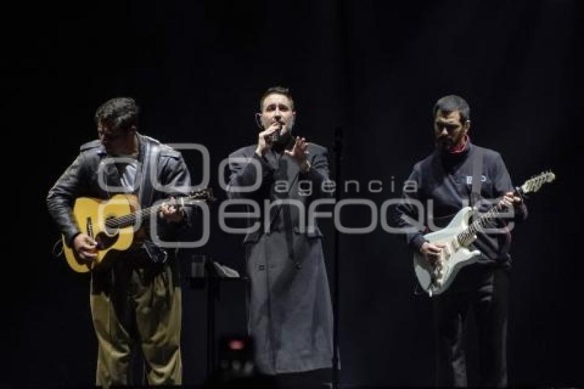 CONCIERTO . REIK