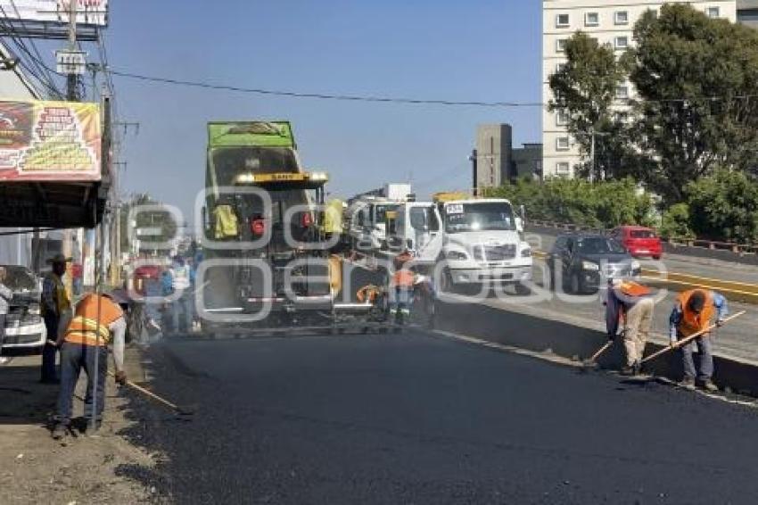 BULEVAR ATLIXCO . REPAVIMENTACIÓN