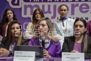 MUJERES IMPARABLES