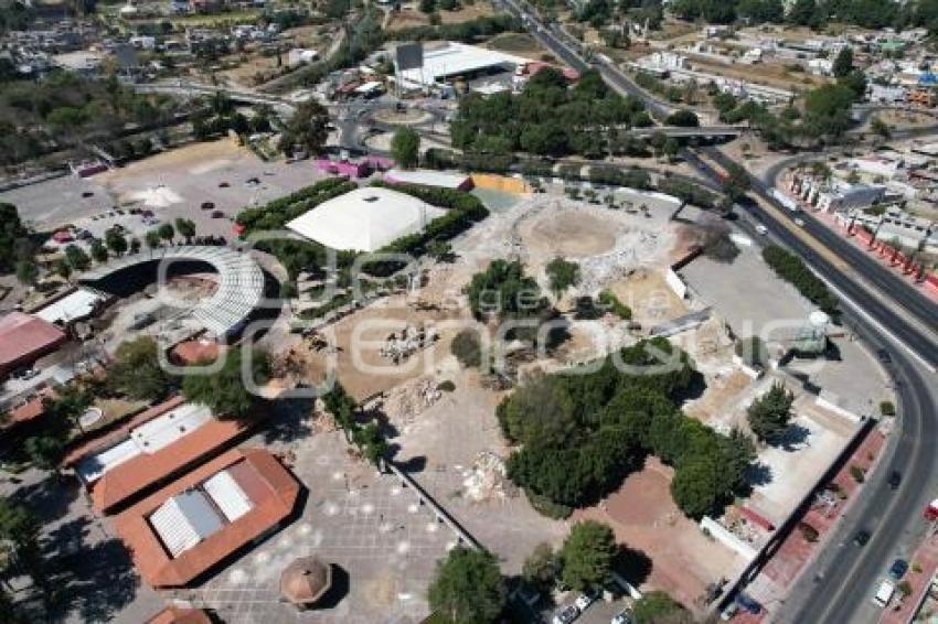 TLAXCALA . DEMOLICIÓN PALENQUE