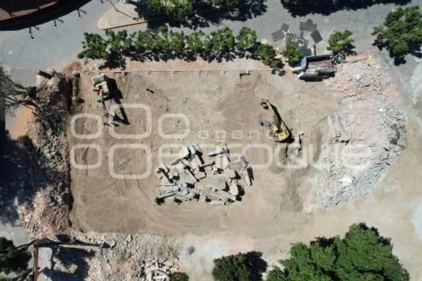 TLAXCALA . DEMOLICIÓN PALENQUE