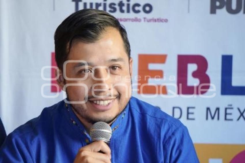 TURISMO . MUJER Y MONTAÑA