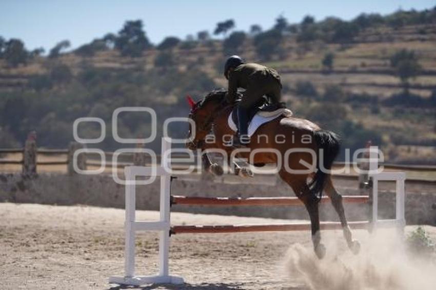 TLAXCALA . GRUPO DE SALTO EJÉRCITO