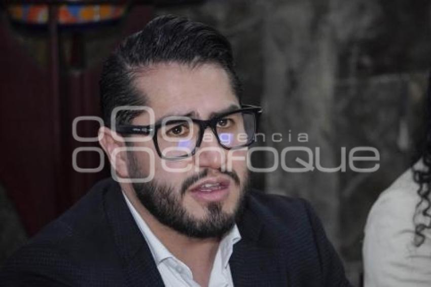 COLECTIVO POR LAS MUJERES DE PUEBLA