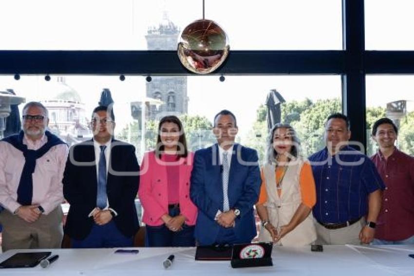 CANACO . HÉCTOR LANDERO